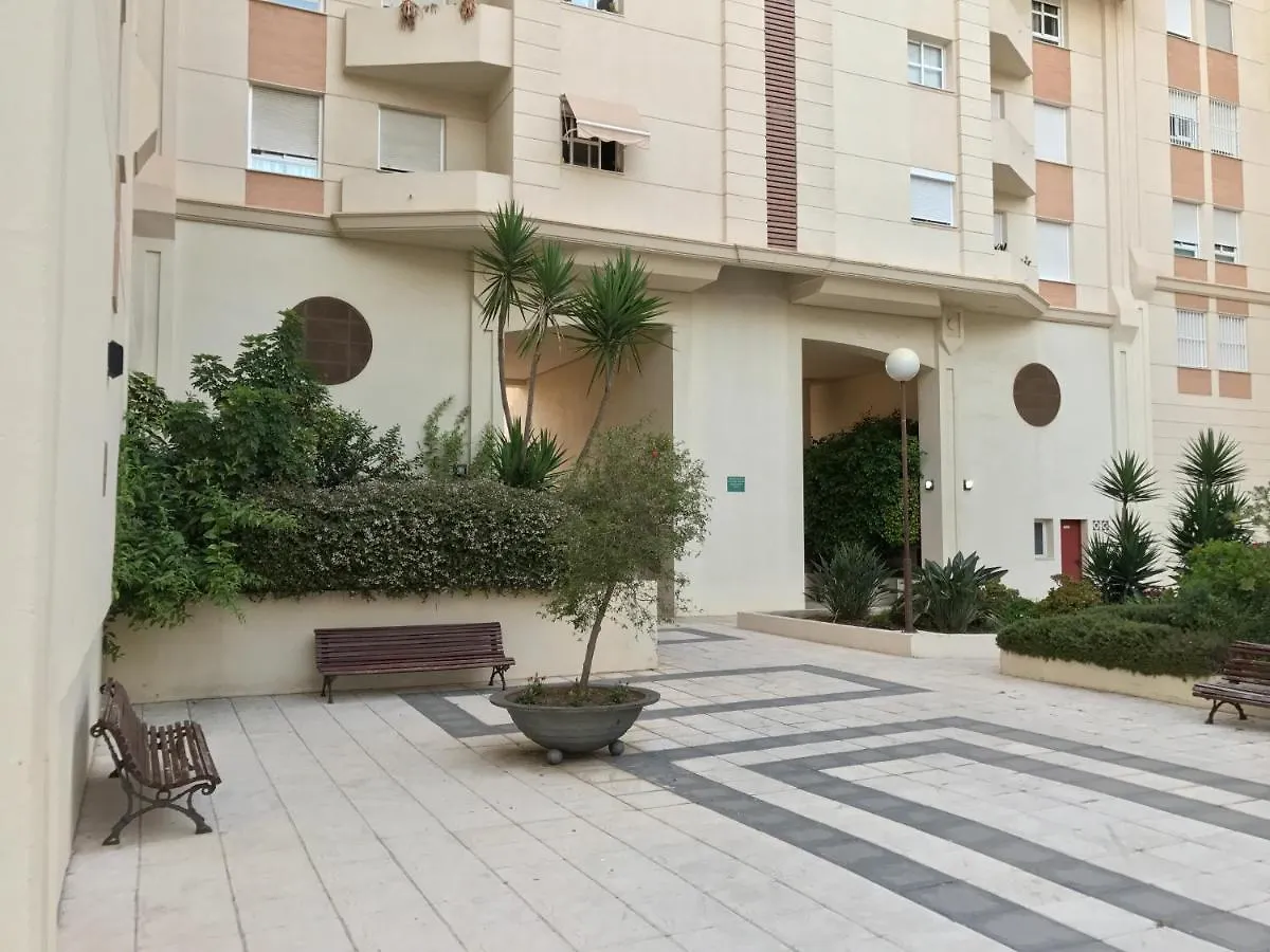 Apartamento Teatinos Con Piscina Espectacular, Aire Acondicionado En Salon-Comedor Y Ventiladores En Habitaciones Малага Апартаменты
