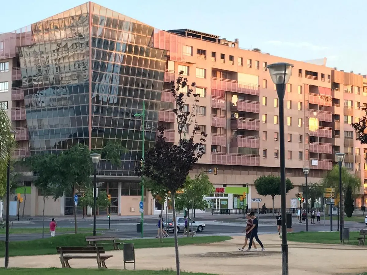 Apartamento Teatinos Con Piscina Espectacular, Aire Acondicionado En Salon-Comedor Y Ventiladores En Habitaciones Малага